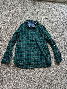 Women’s Tommy Hilfiger size XL Green 3/4 Button Down top
